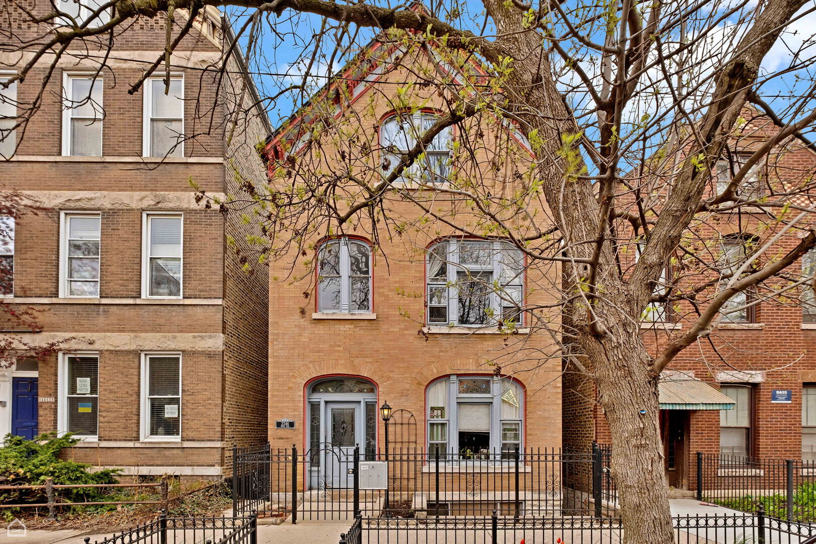 2246 W Palmer Street Property Photo