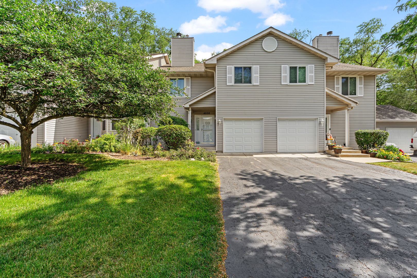 4232 Caribou Court
