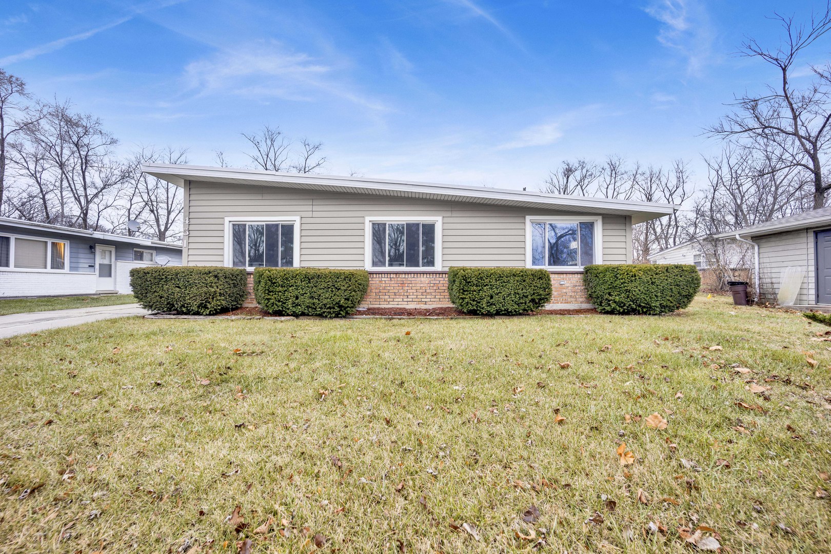 451 Talala Street Property Photo