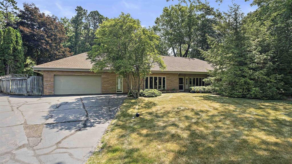 2425 Bradley Road Property Photo