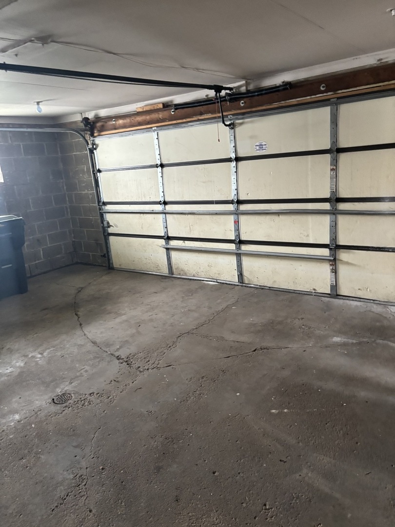 16083 School Street Property Photo 14