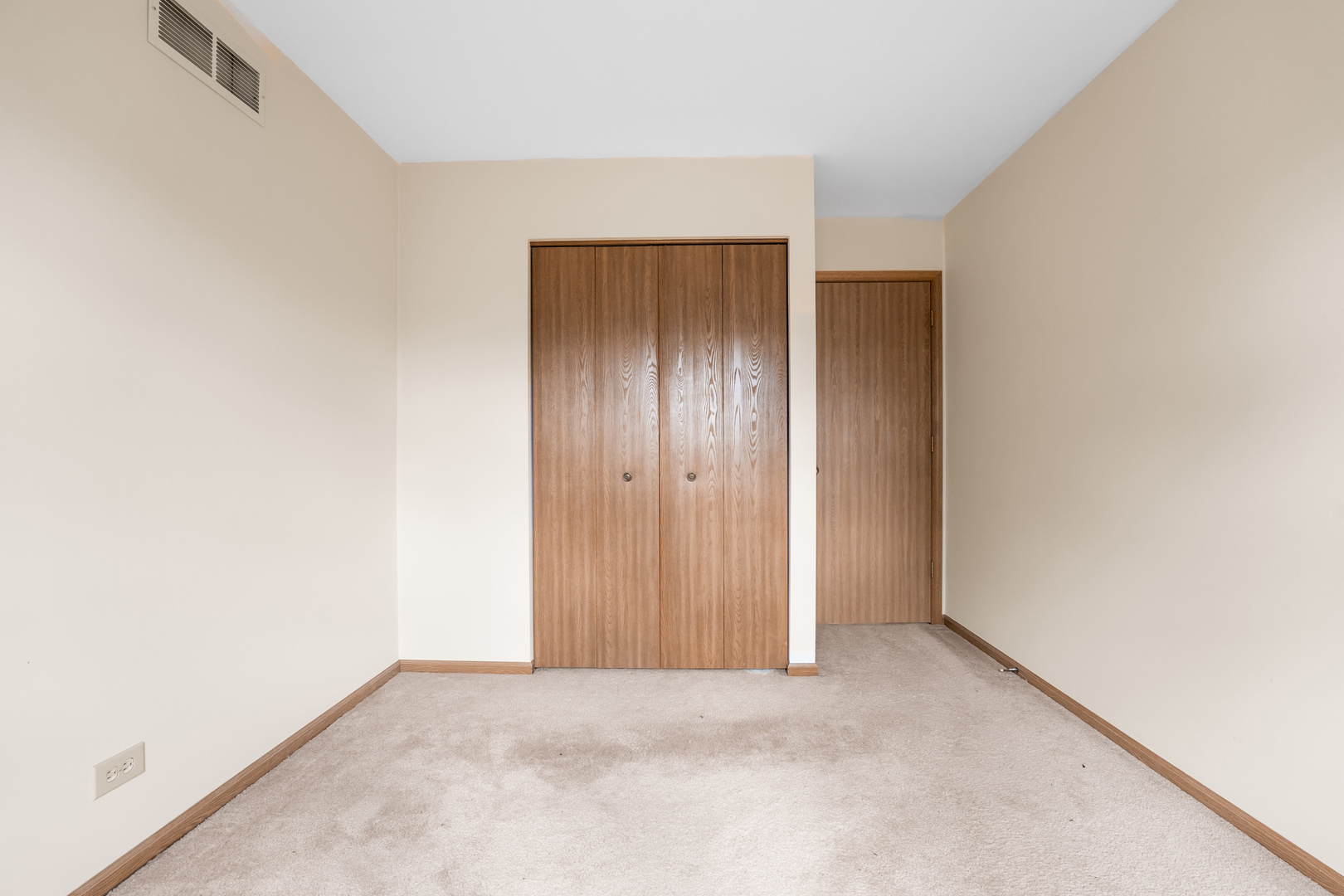 1922 Wisteria Court 2 Property Photo 17