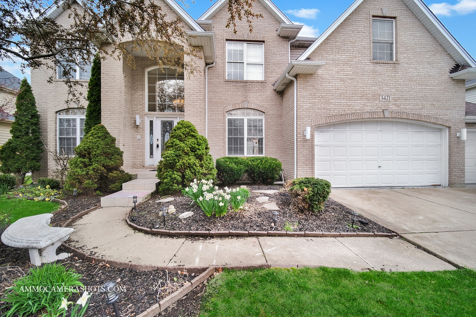 3421 Goldfinch Drive Property Photo