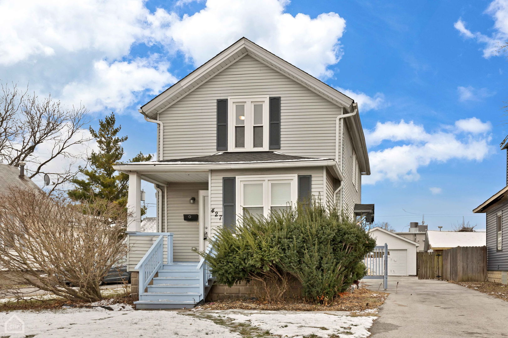 427 E 161st Place Property Photo