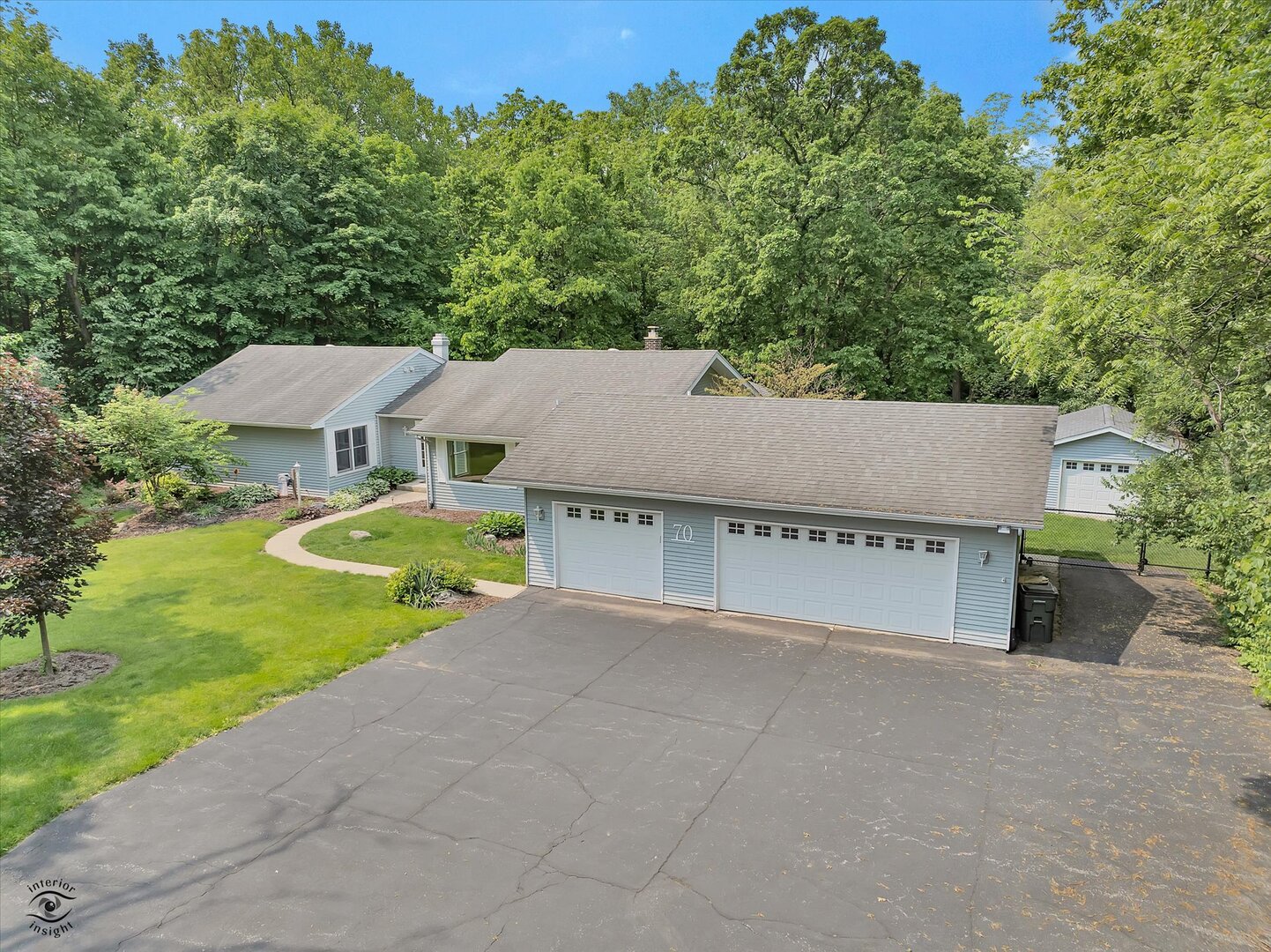 70 Wooden Bridge Drive Property Photo 1