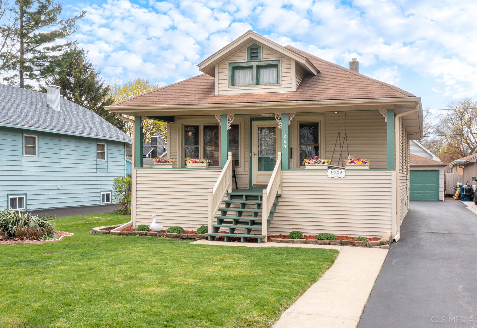 126 N Berteau Avenue Property Photo