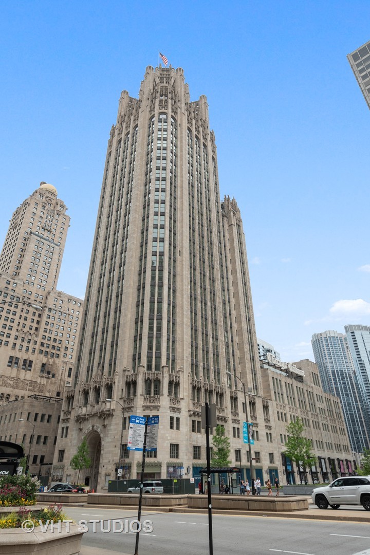 435 N Michigan Ave Property Photo 1