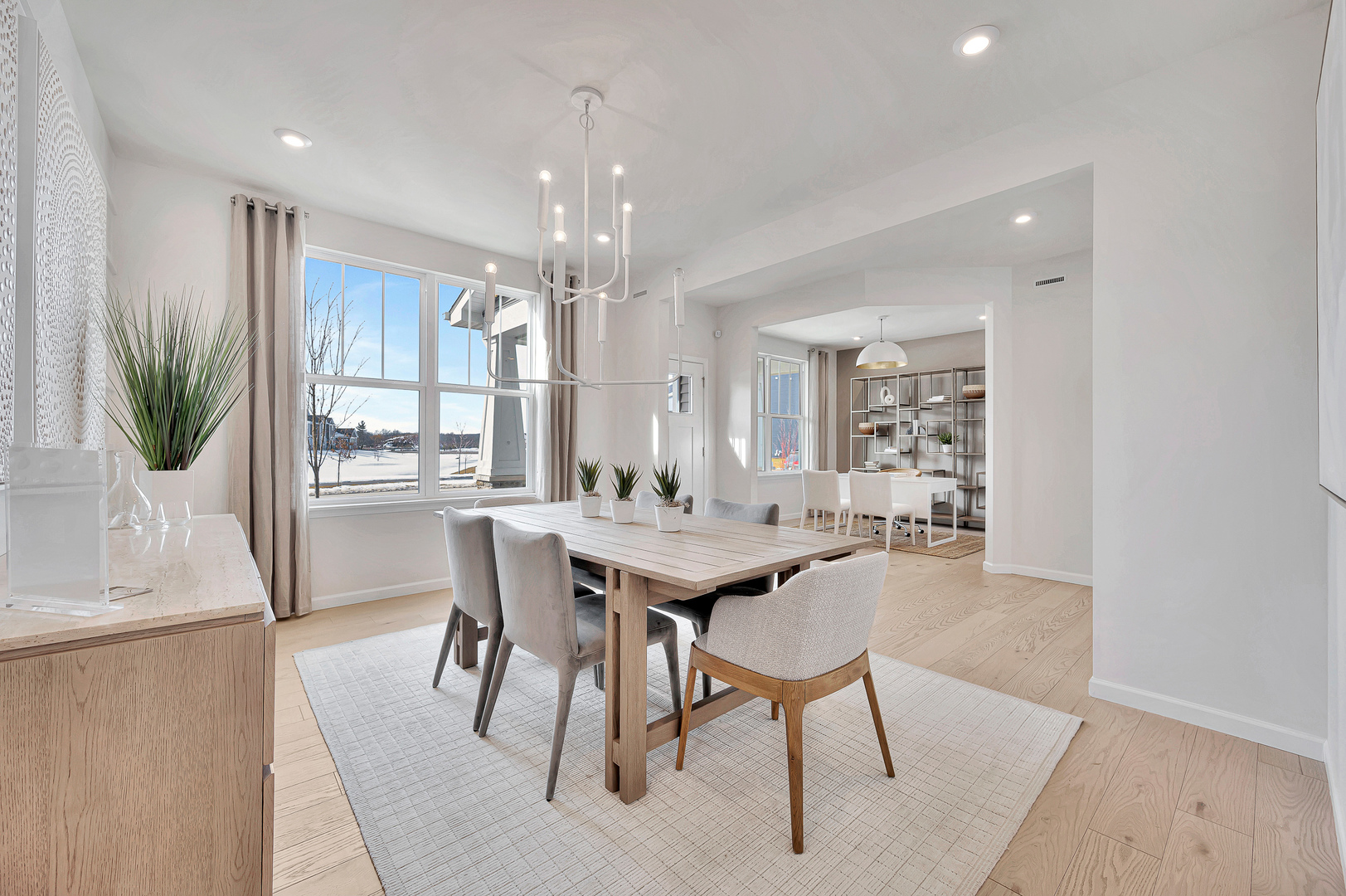 644 Branson Drive Property Photo 2