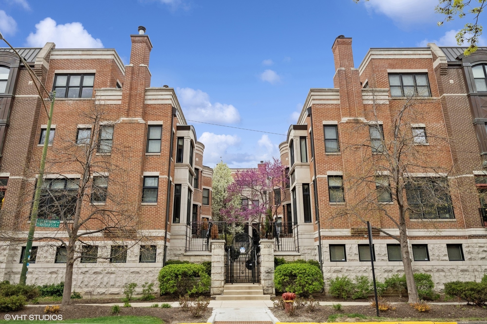 2324 W Wabansia Avenue 5 Property Photo