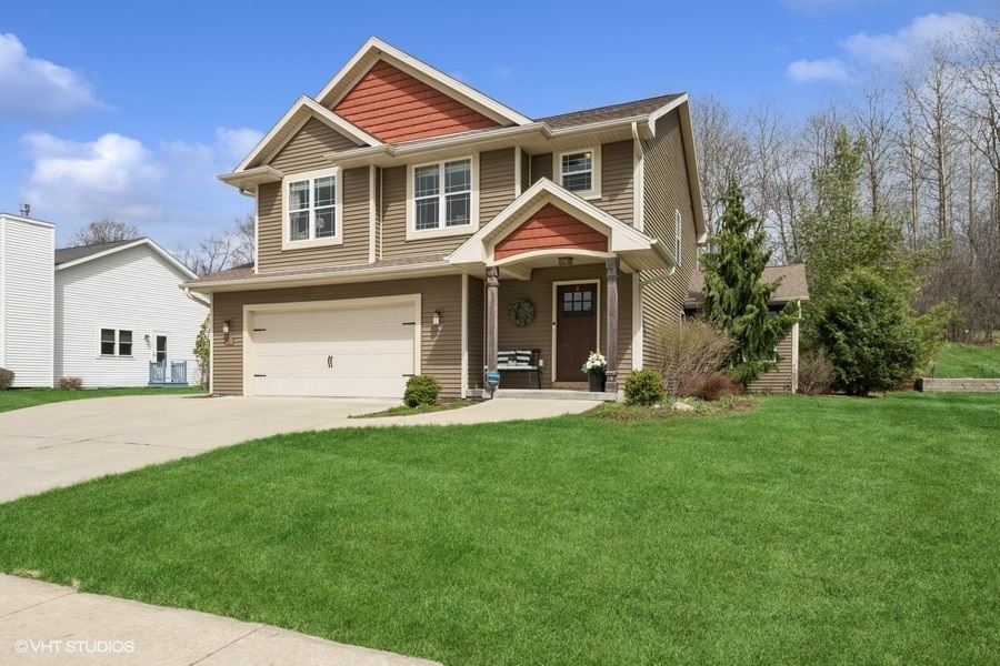 53147 Real Estate Listings Main Image