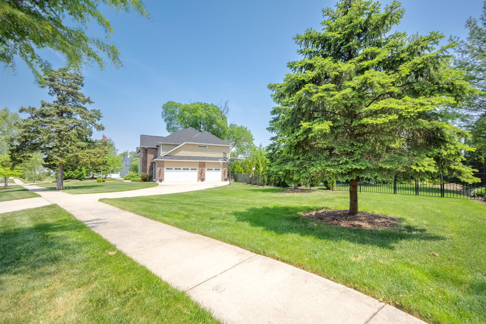 127 60th Street Property Photo 47