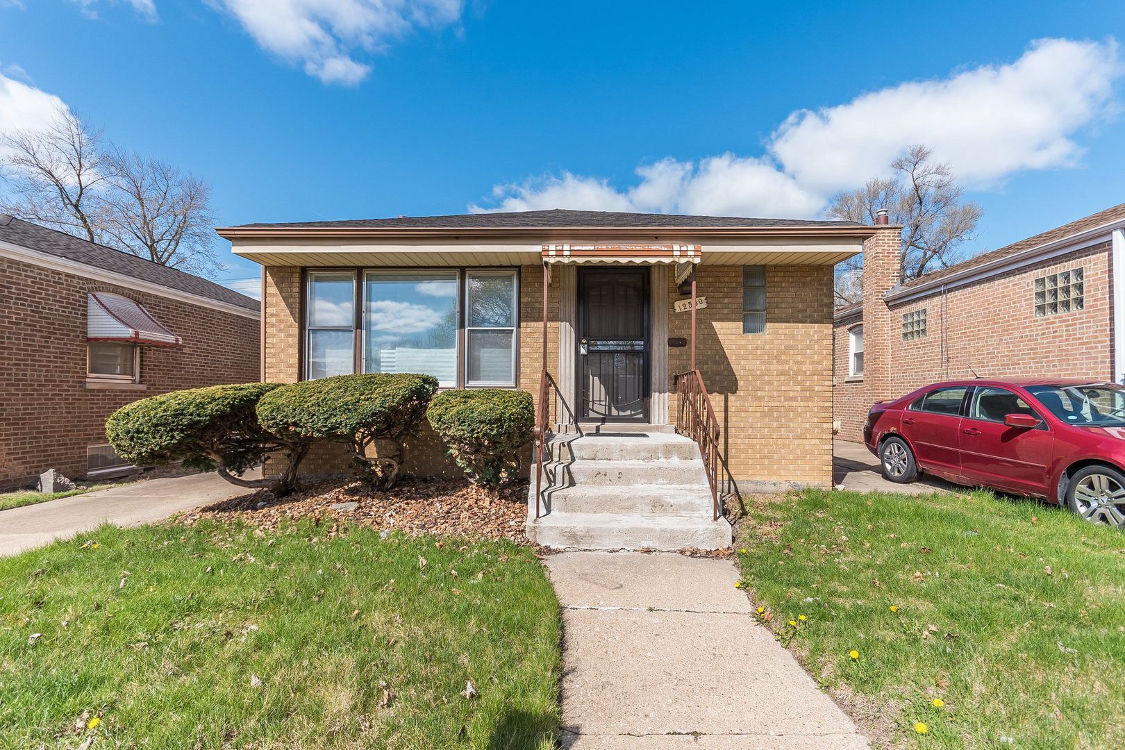 12530 S Yale Avenue Property Photo