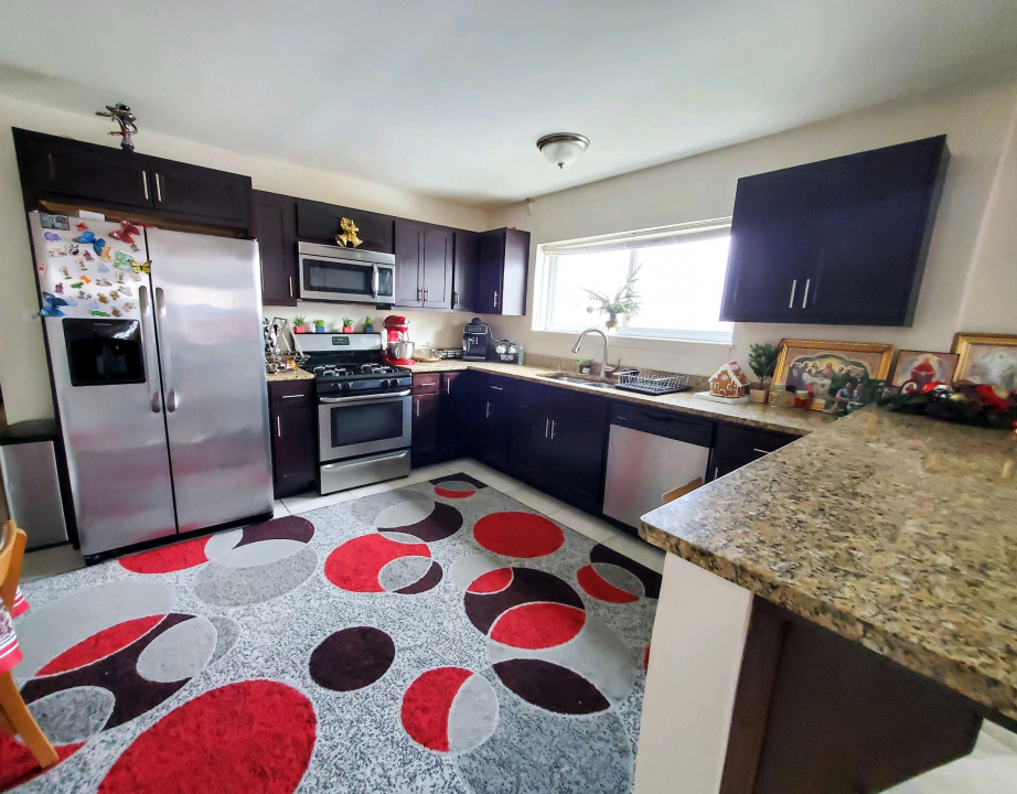 4740 Washington Street Property Photo 17