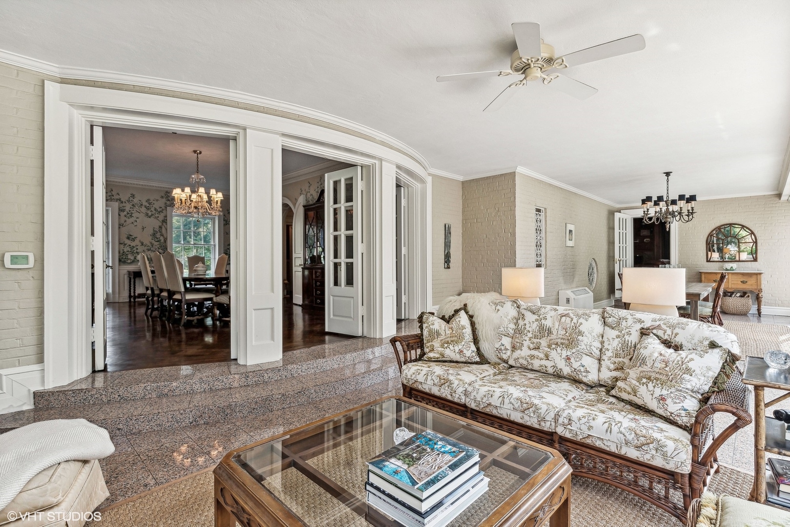 2020 Knollwood Road Property Photo 11