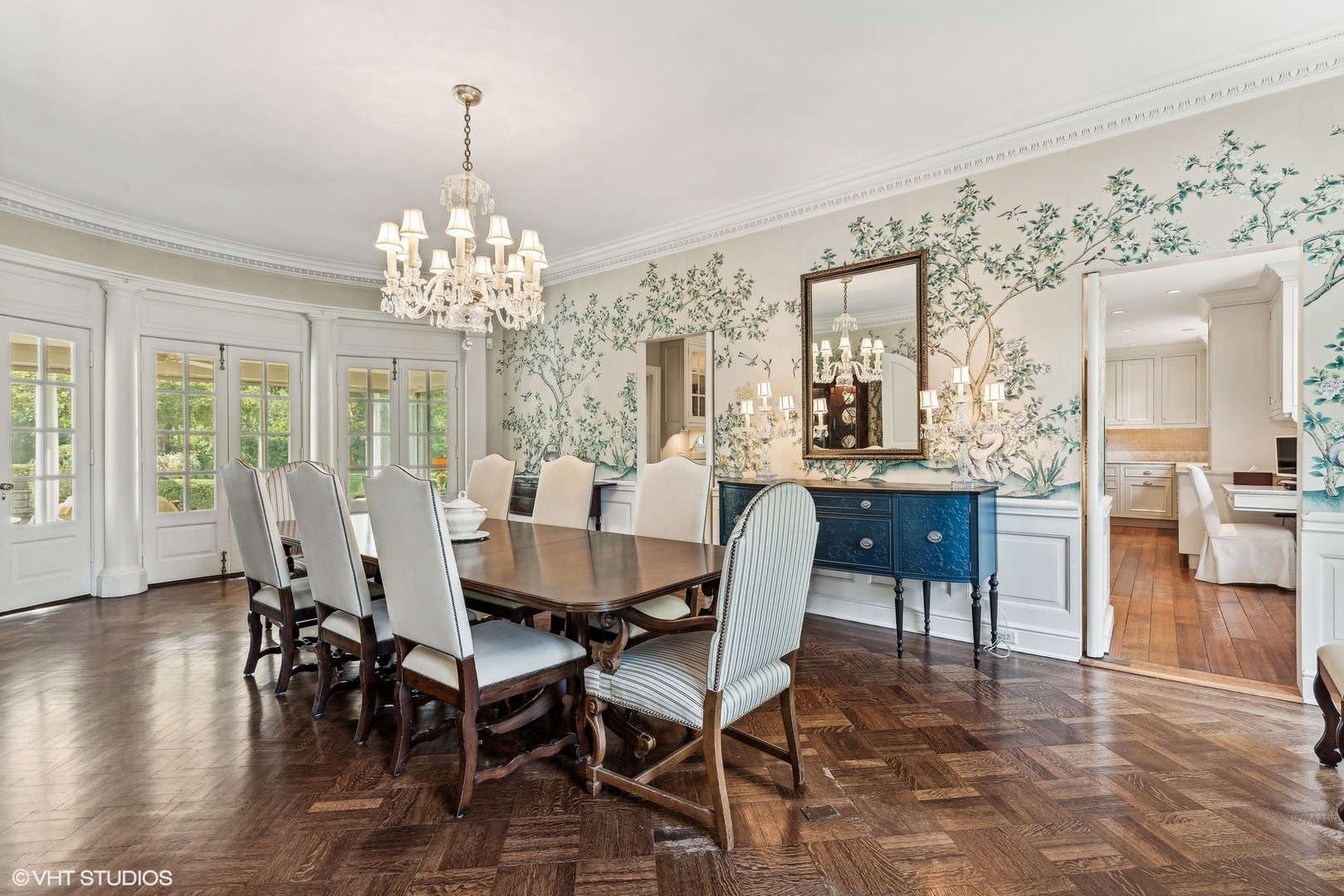 2020 Knollwood Road Property Photo 13