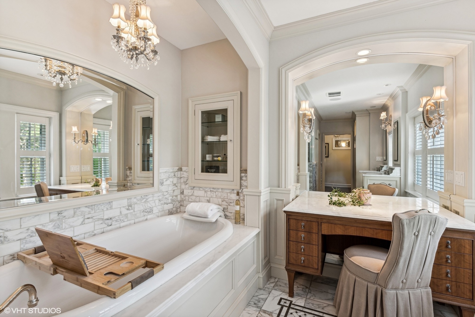 2020 Knollwood Road Property Photo 22