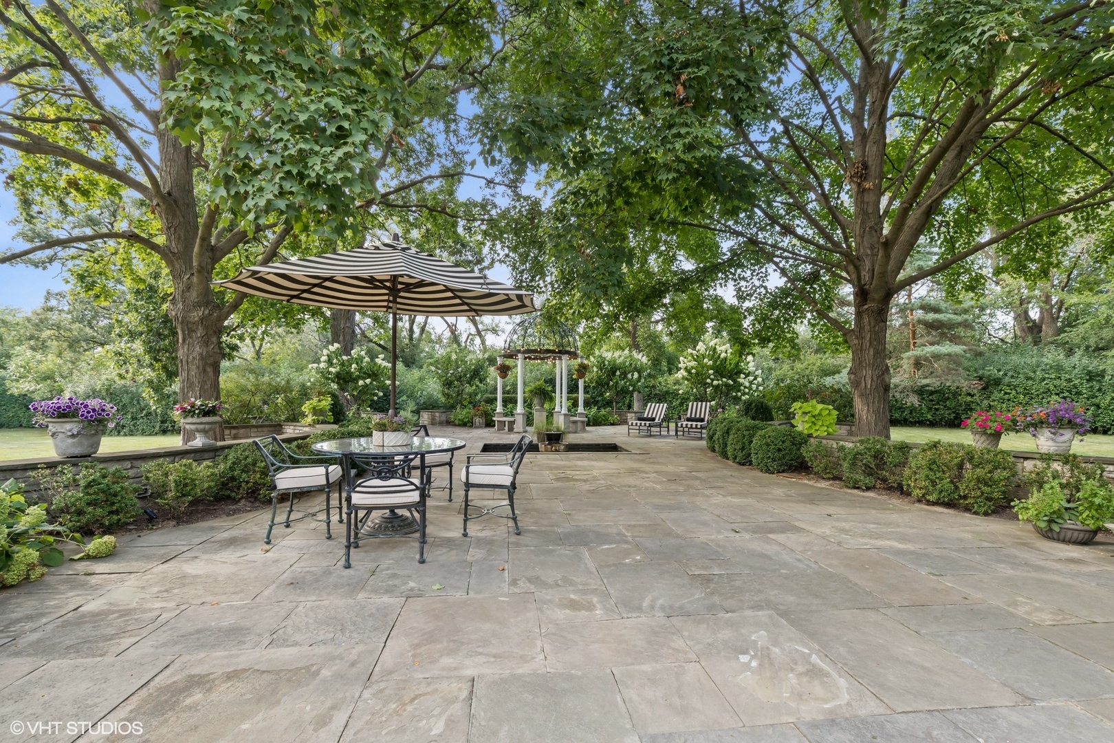 2020 Knollwood Road Property Photo 40