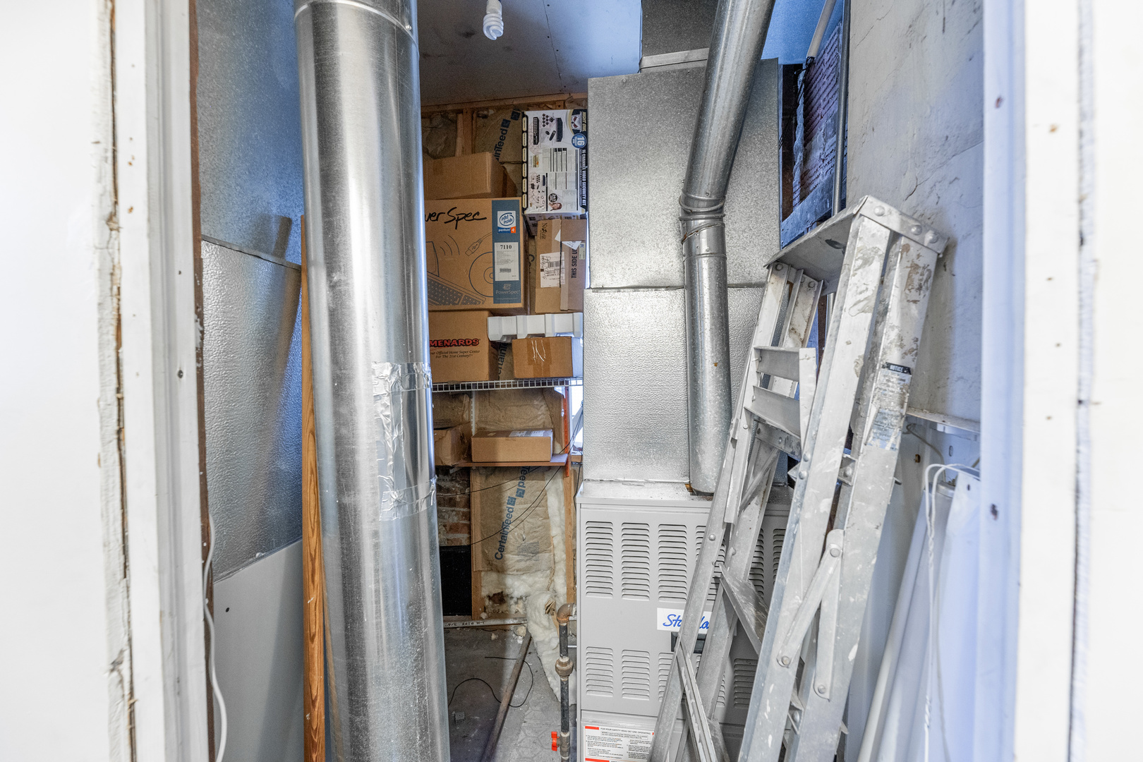 3827 S Archer Avenue Property Photo 21