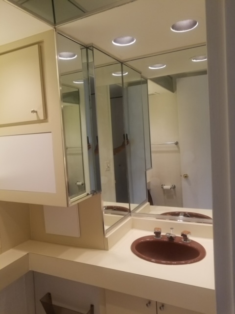 5401 S Hyde Park Boulevard 705 Property Photo 14