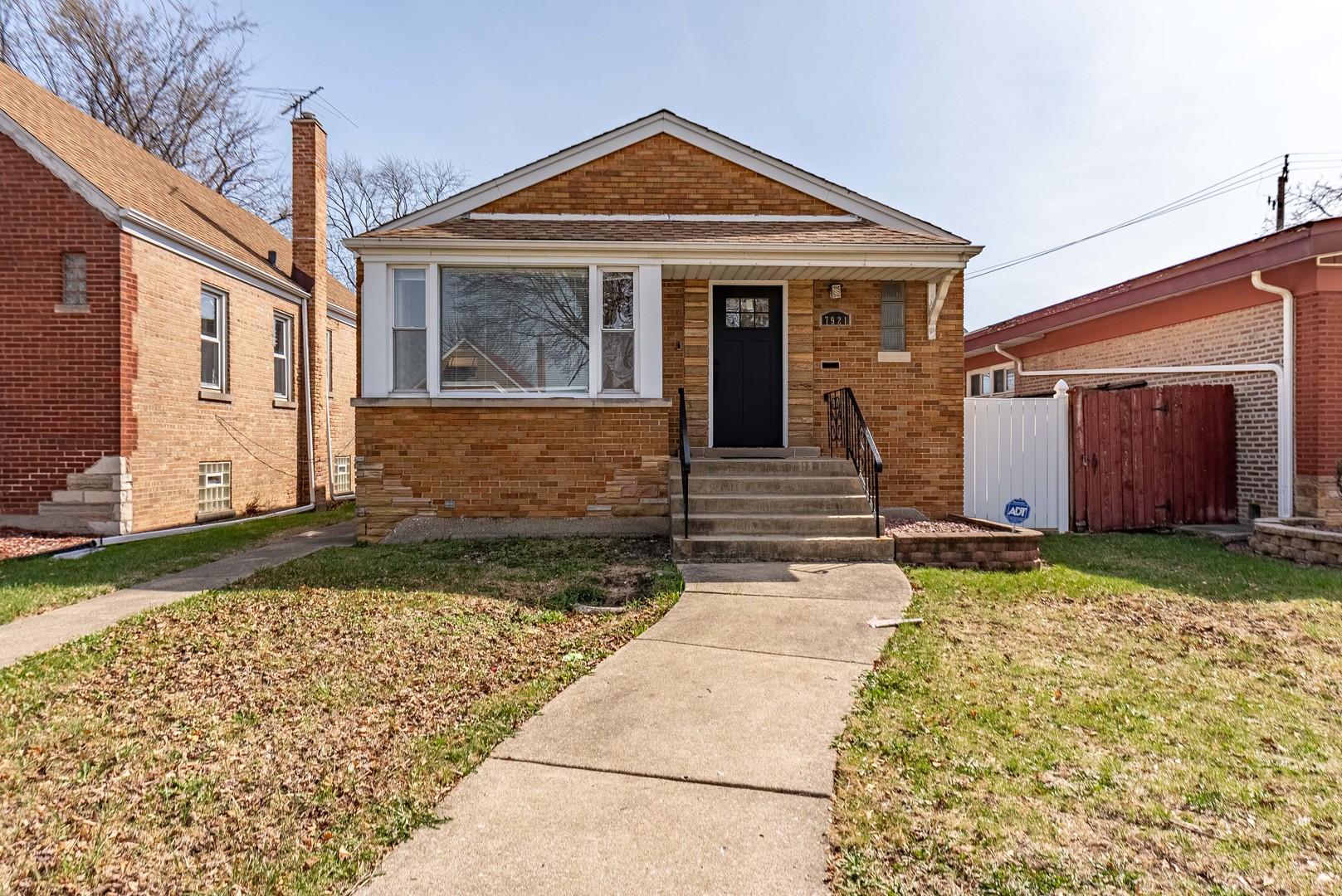 7921 S Christiana Avenue Property Photo