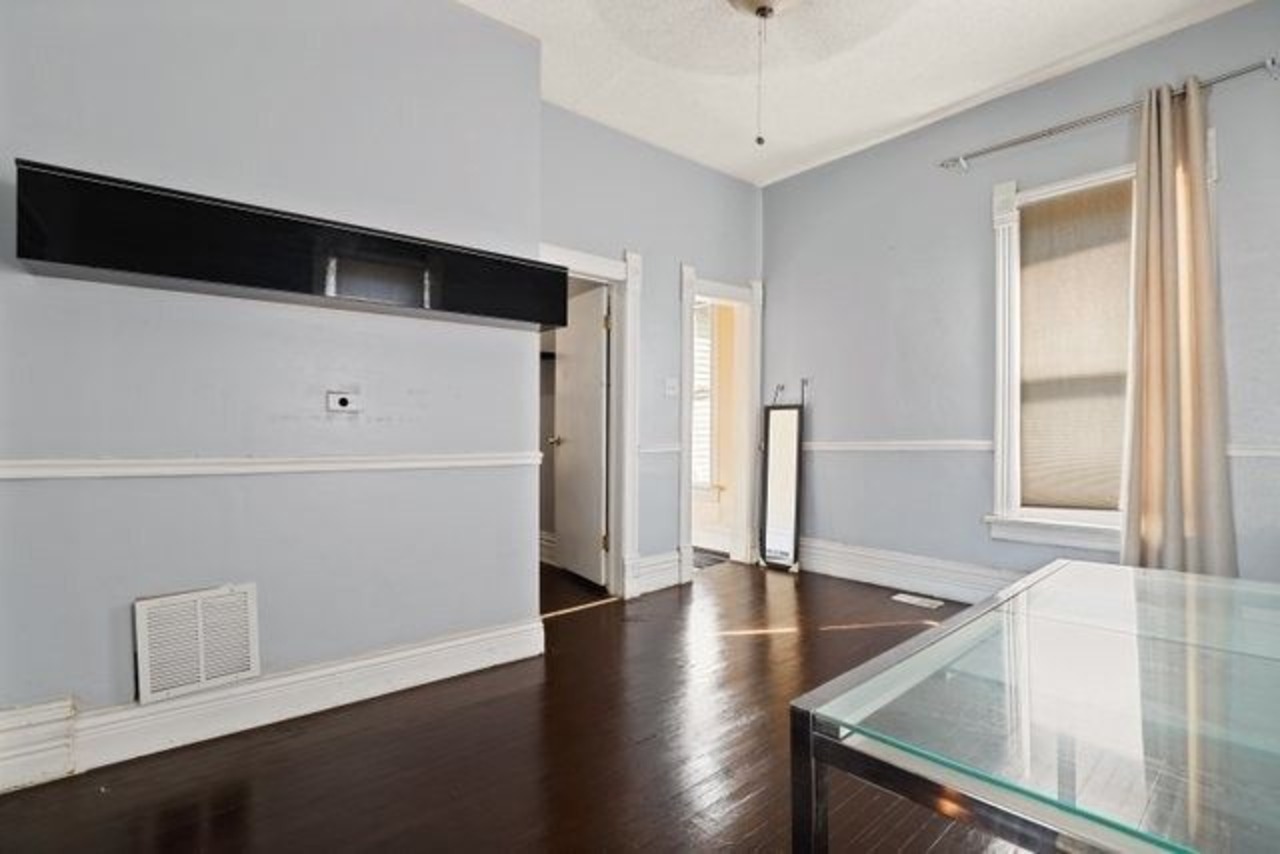 3609 S California Avenue Property Photo 6