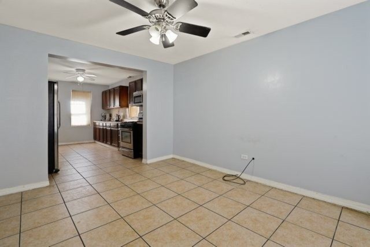 3609 S California Avenue Property Photo 13