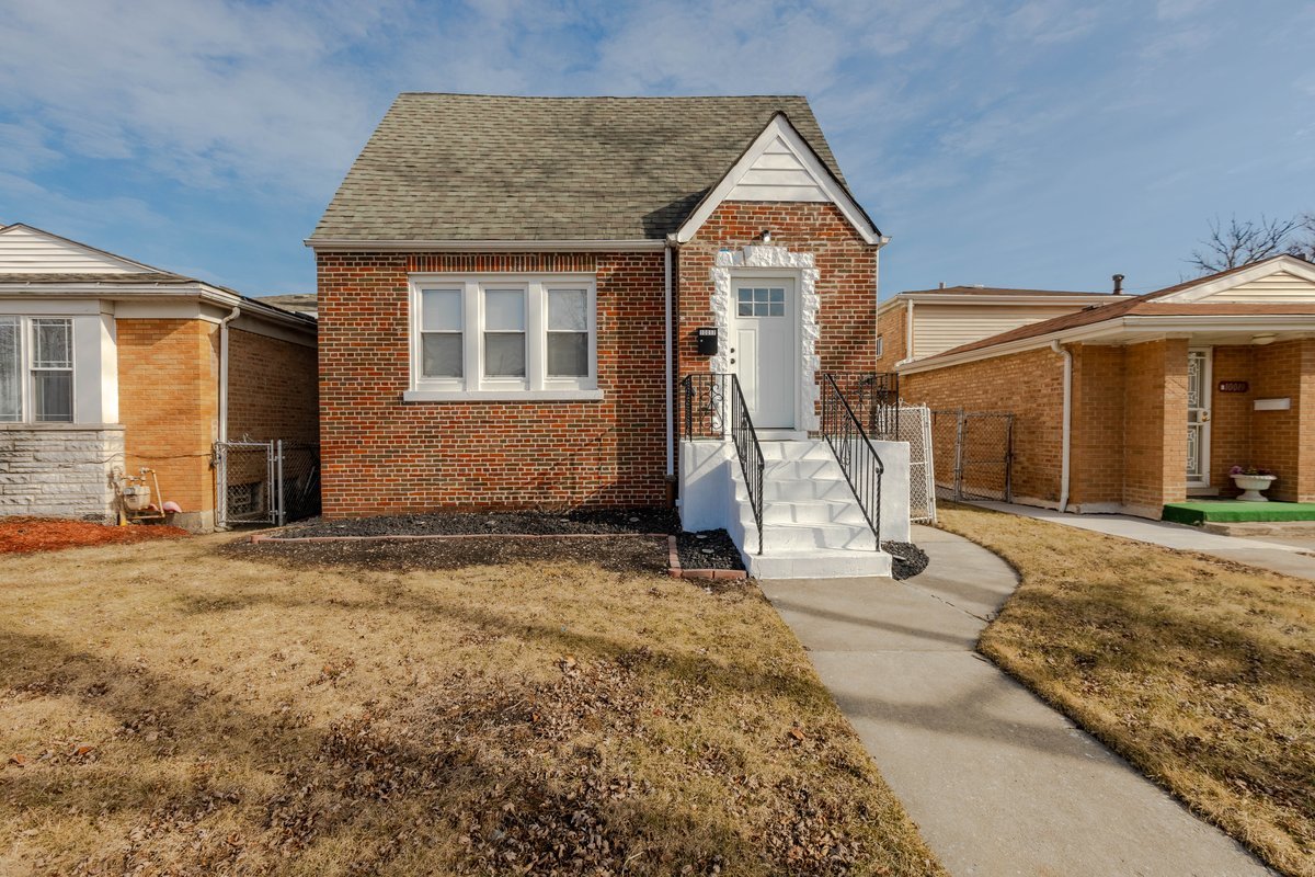 10017 S Indiana Avenue Property Photo