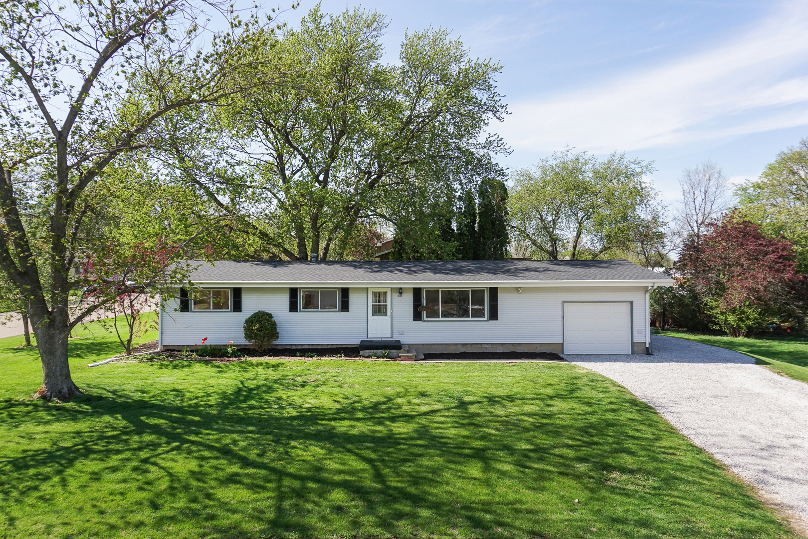 Delavan High School Real Estate Listings Main Image