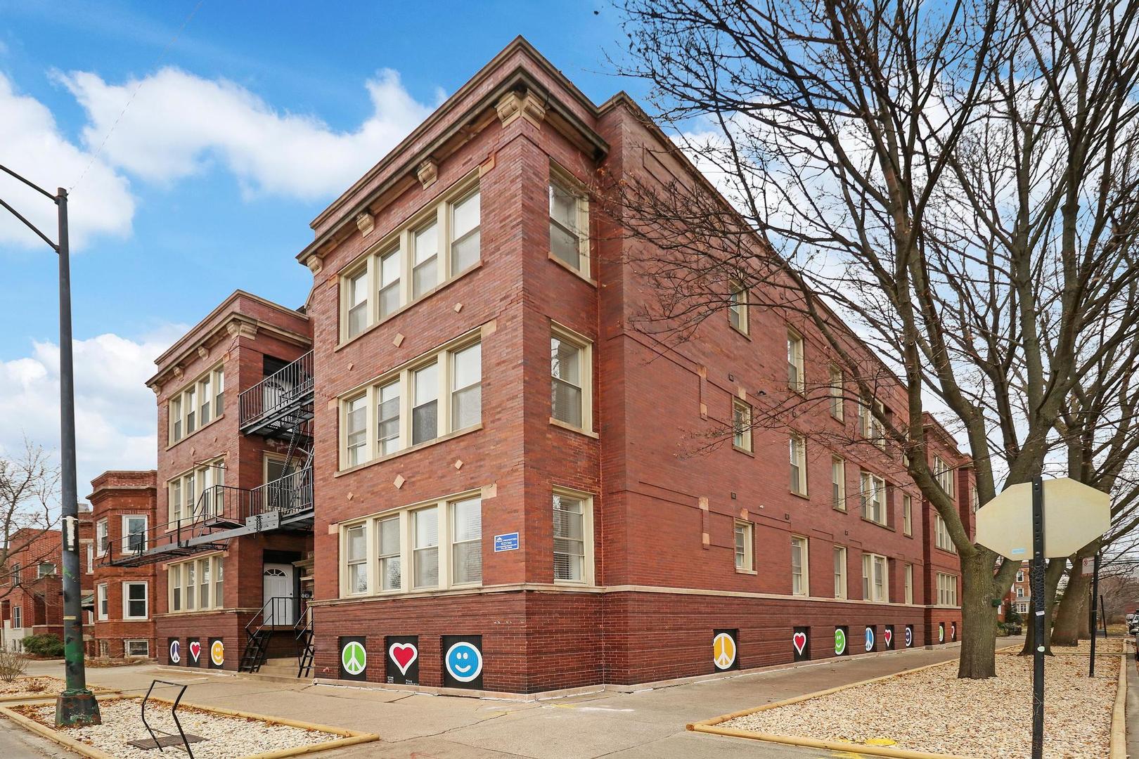 5424 N Ashland Avenue 3f Property Photo