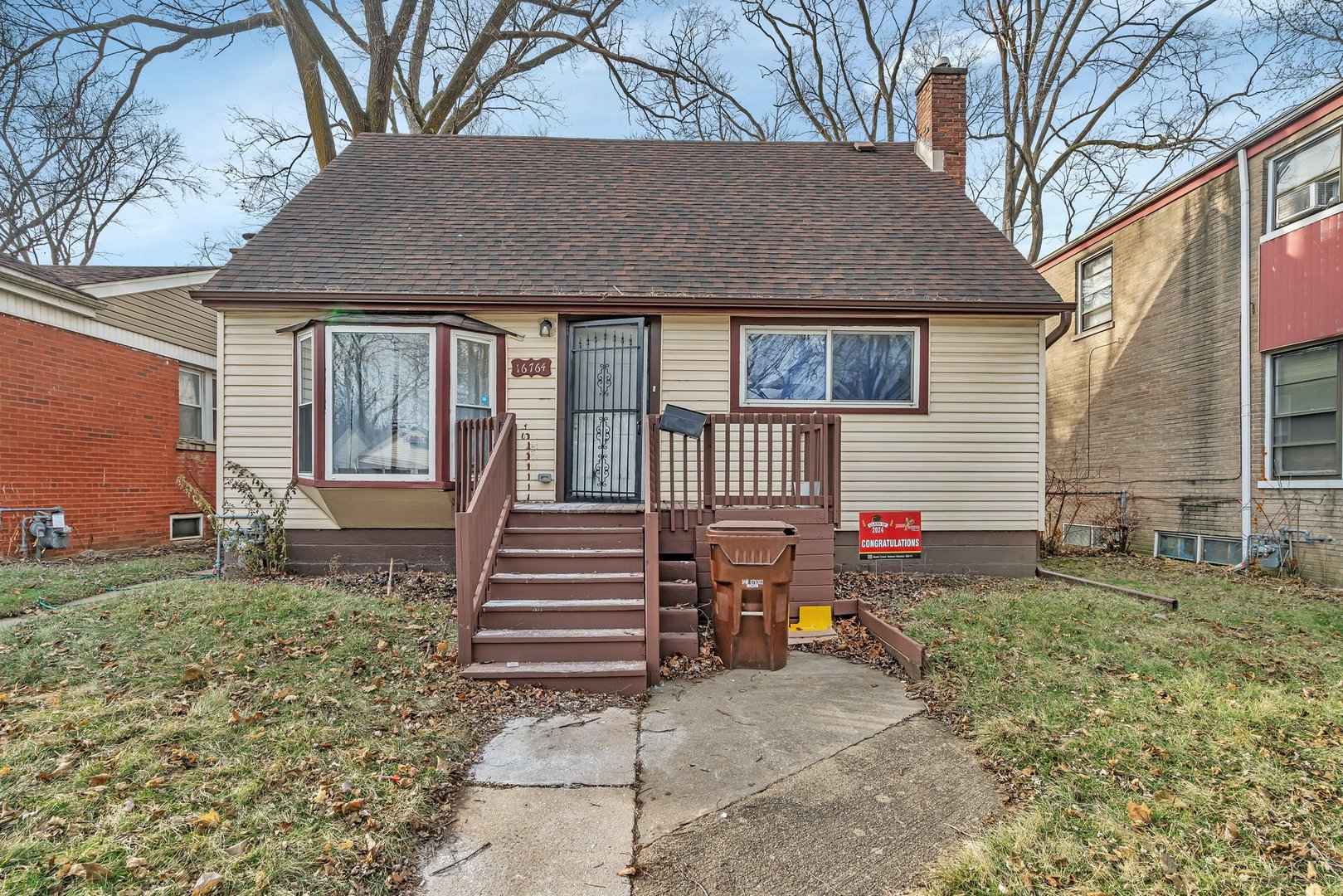 16764 Head Avenue Property Photo