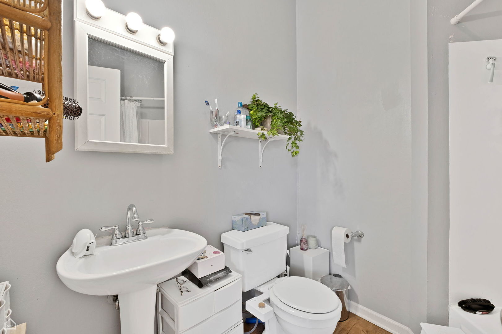 458 N Paulina Street Property Photo 21