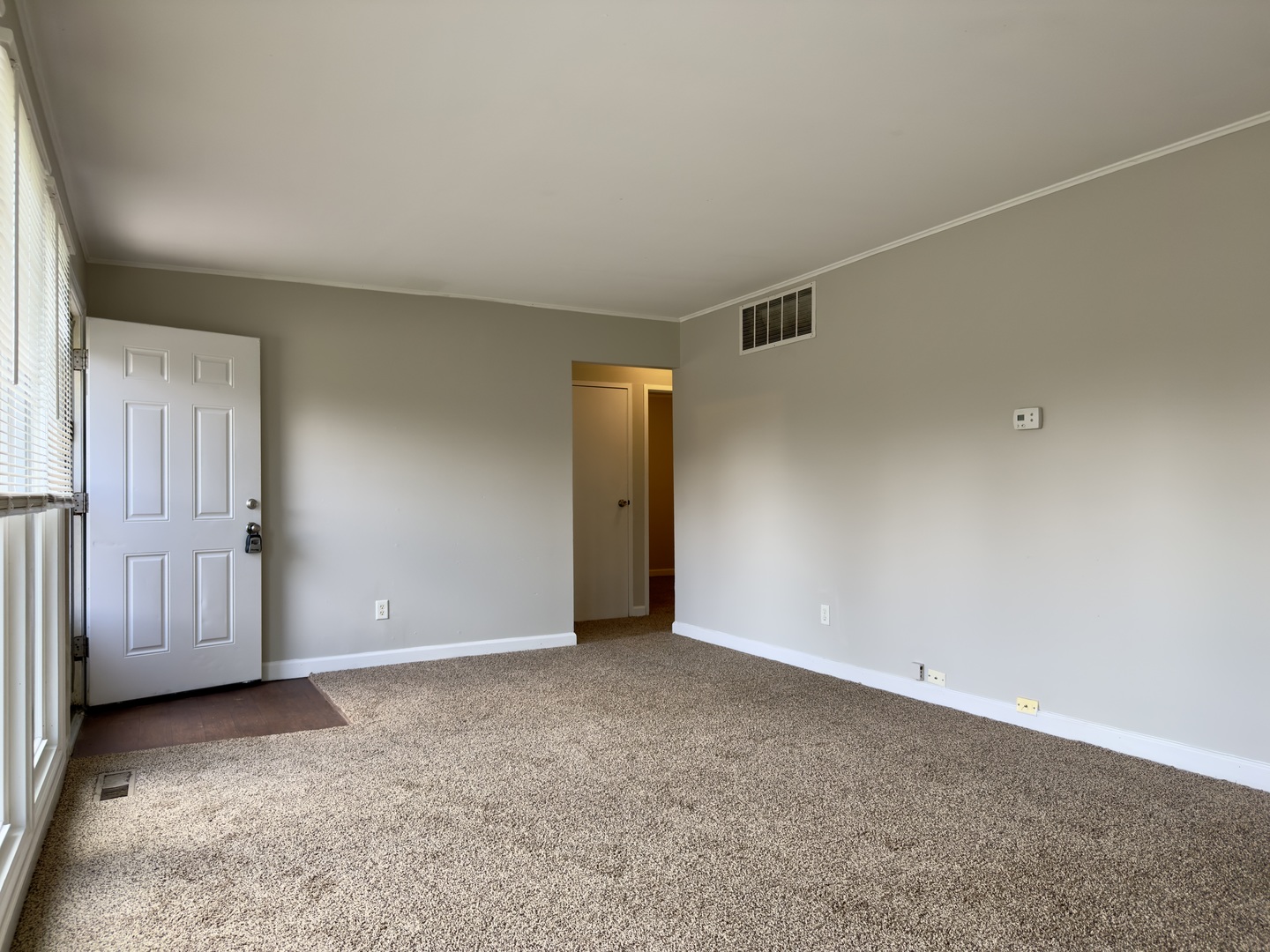 140 Nashua Street Property Photo 4