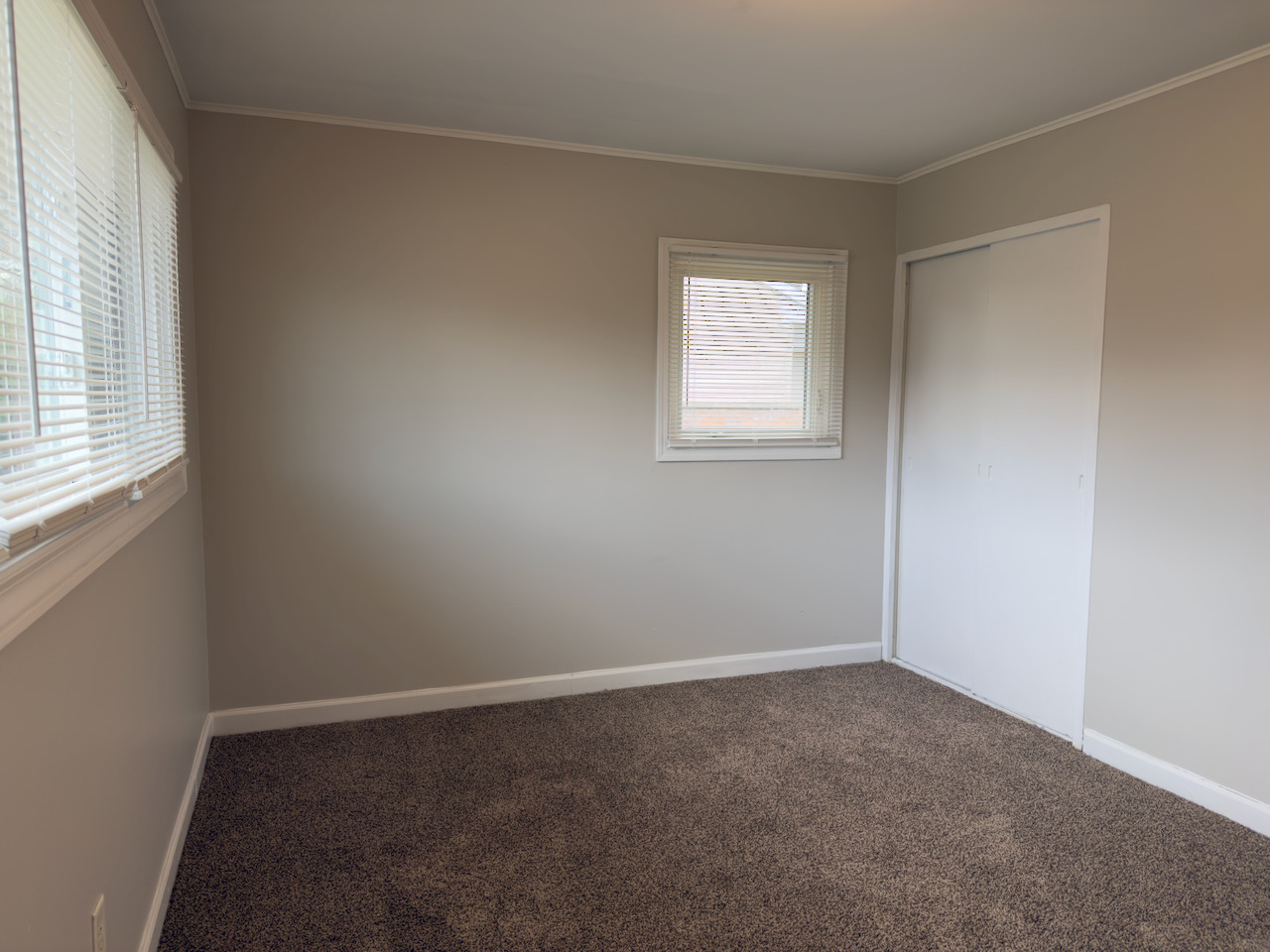 140 Nashua Street Property Photo 11