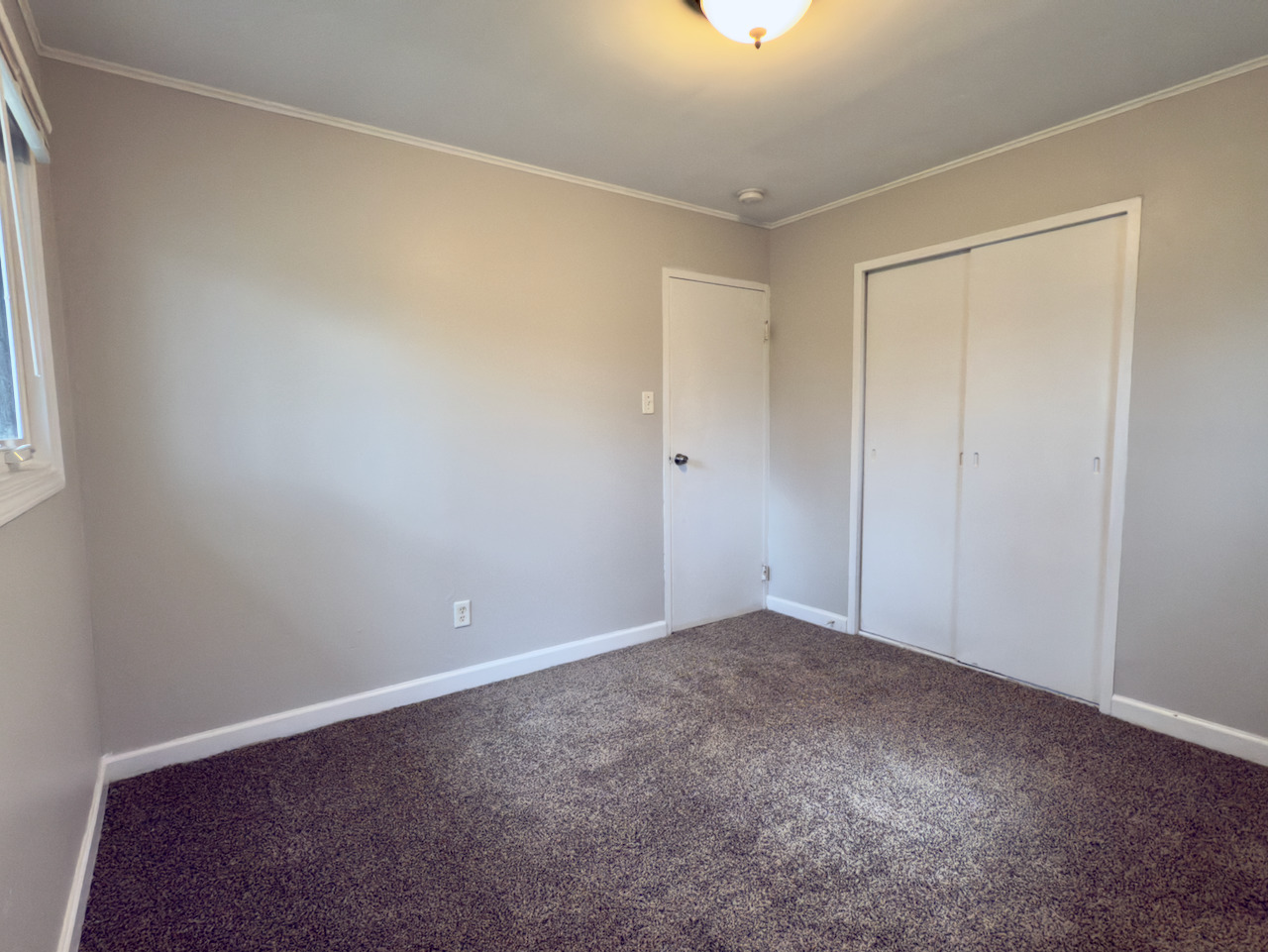 140 Nashua Street Property Photo 13