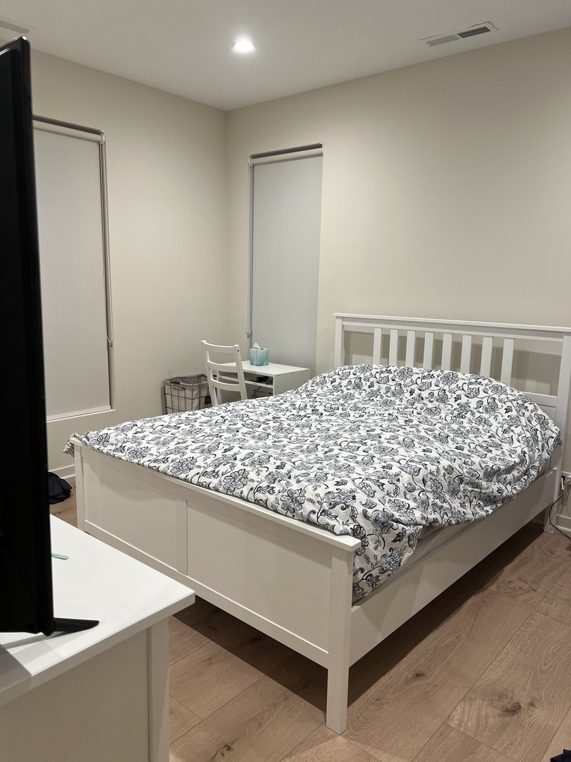 8029 W Belmont Avenue 202 Property Photo 11