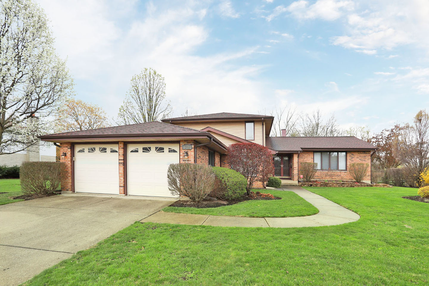 740 Ruskin Drive Property Photo