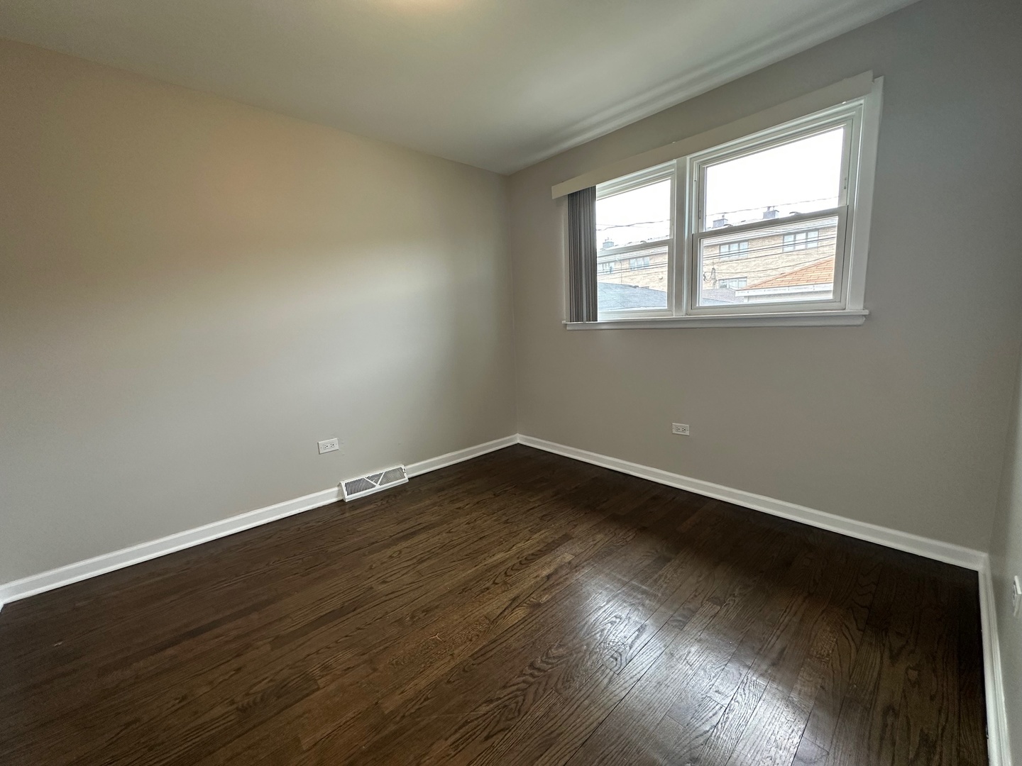 6322 W 63rd Place Property Photo 9