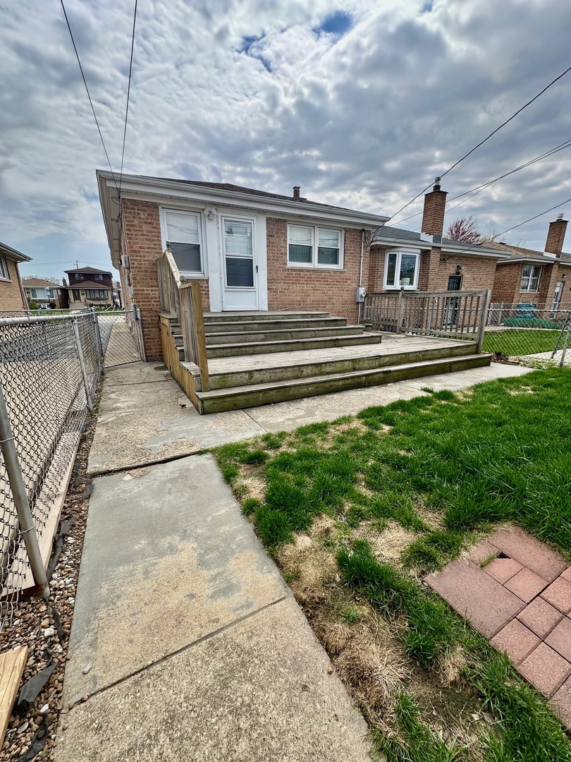 6322 W 63rd Place Property Photo 20