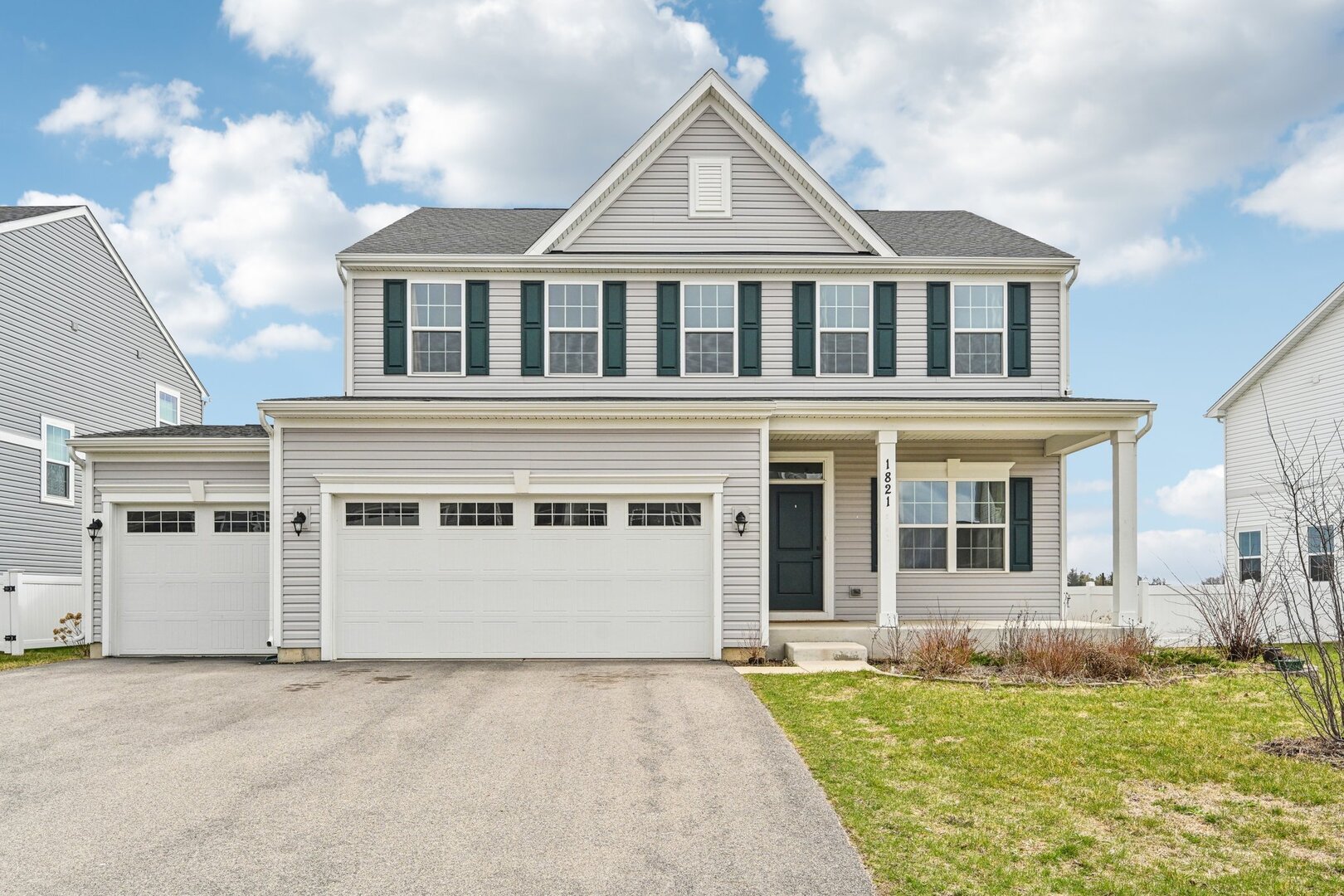 60002 Real Estate Listings Main Image