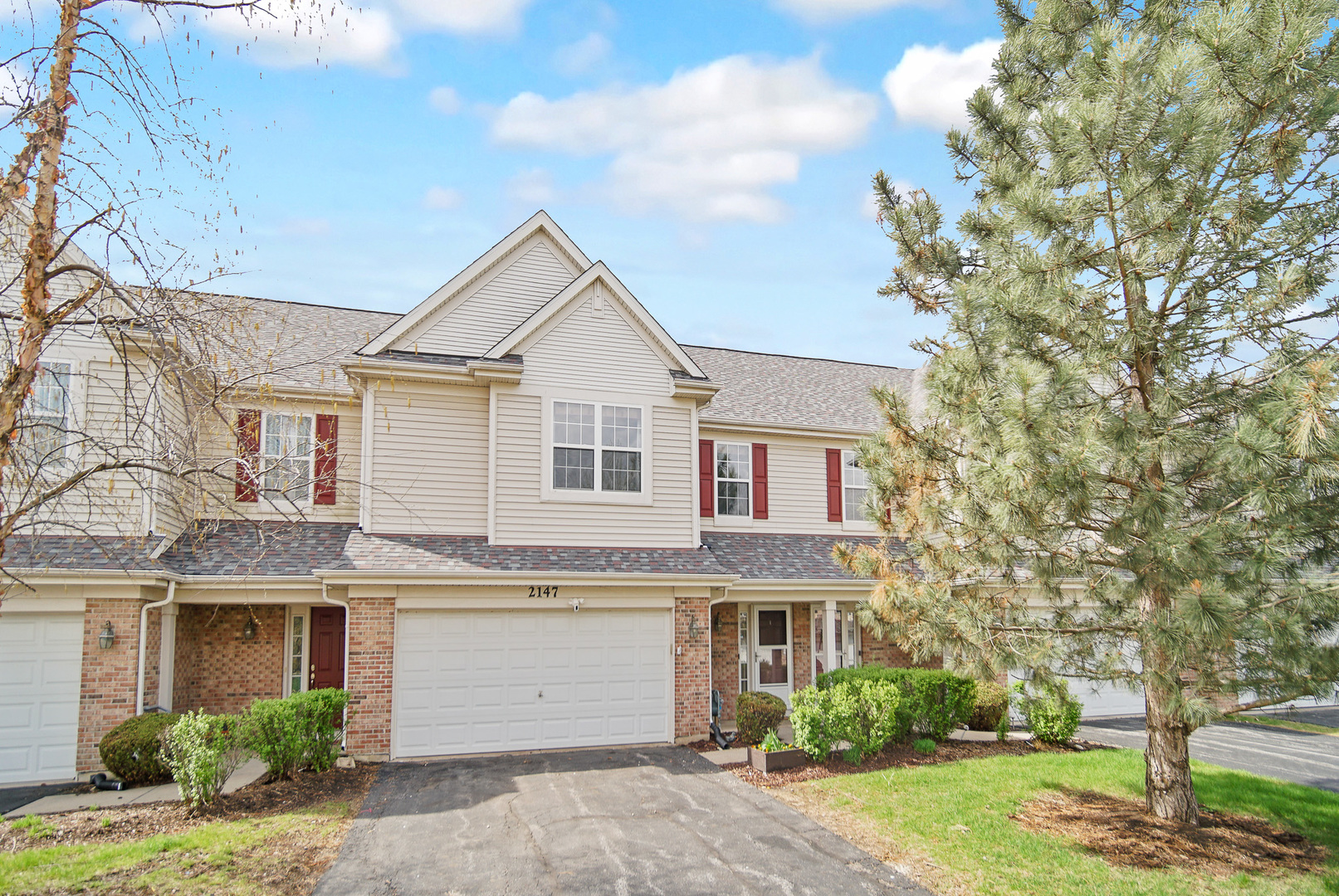 2147 Pembridge Lane Property Photo