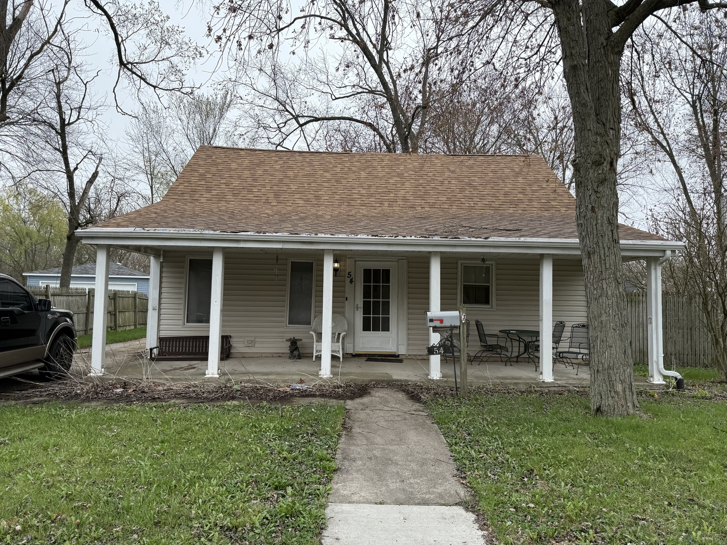 54 Apache Street Property Photo