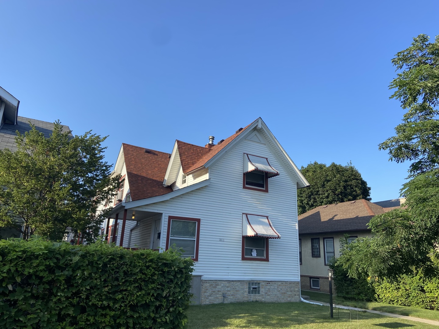 1811 Emerson Street Property Photo