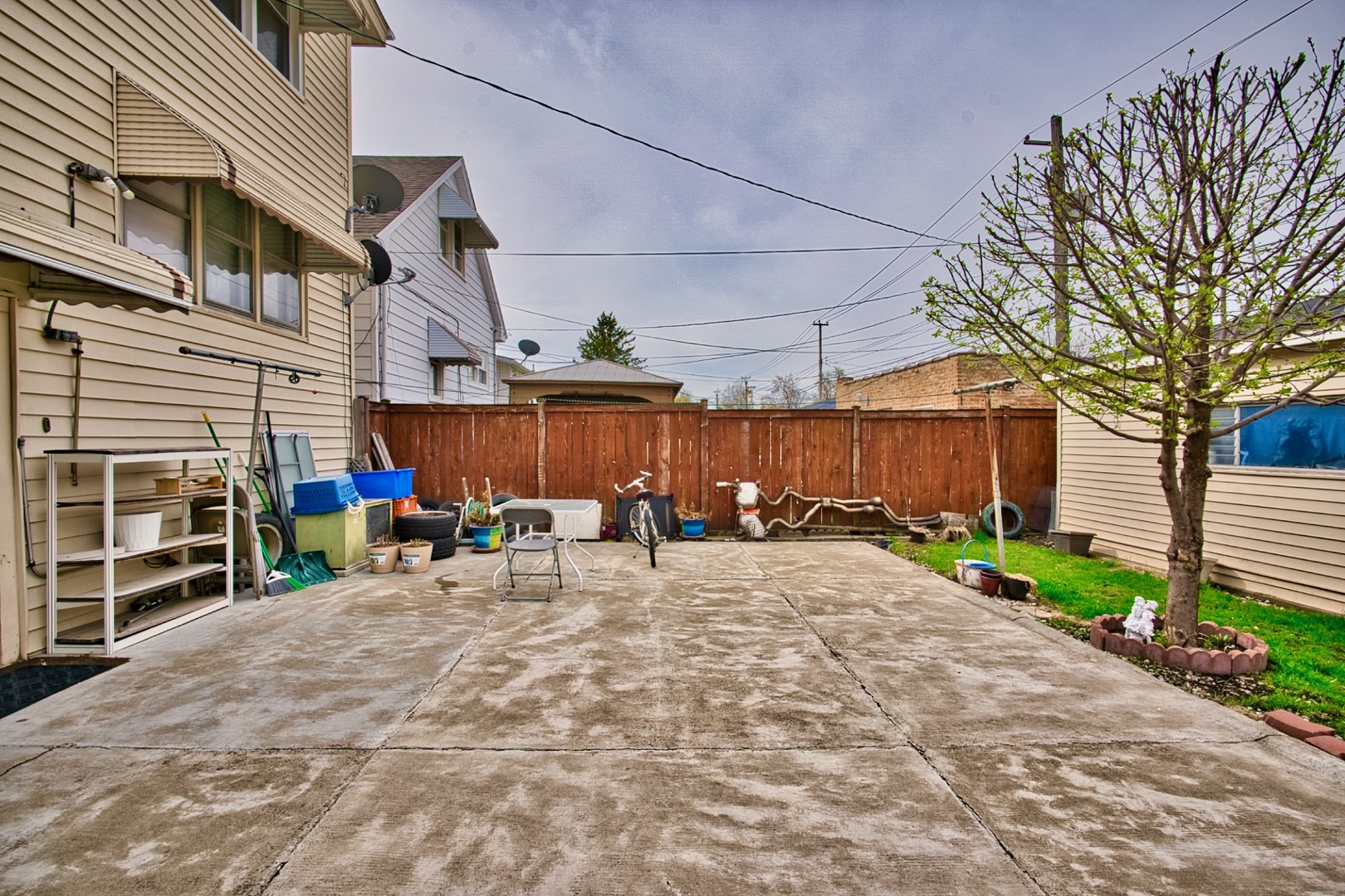 2534 N Rutherford Avenue Property Photo 48