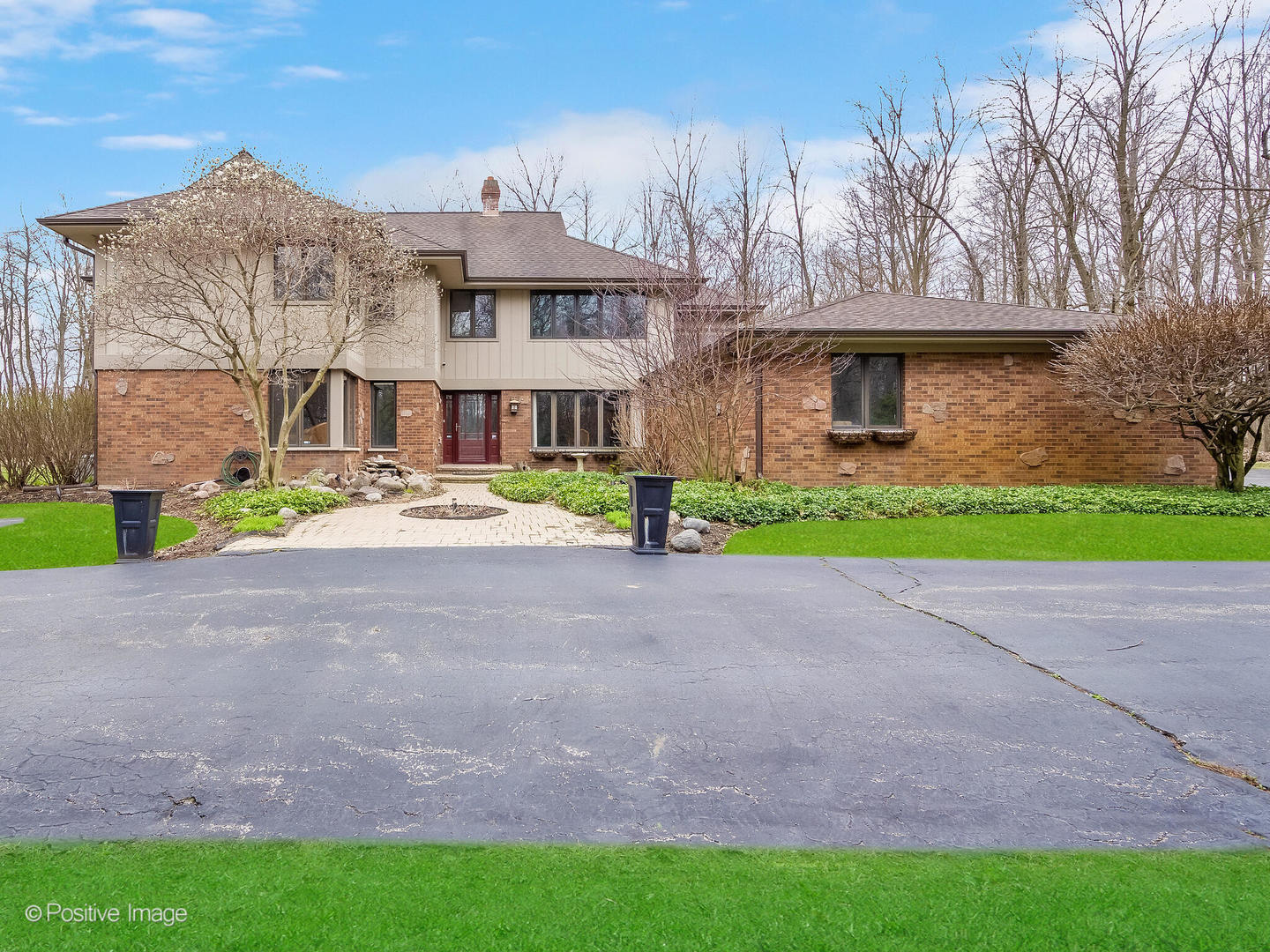 32w871 Honey Hill Circle Property Photo