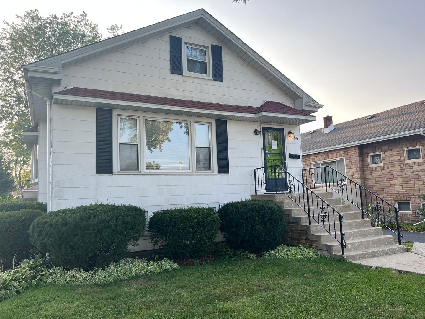 86 N Laverne Avenue Property Photo
