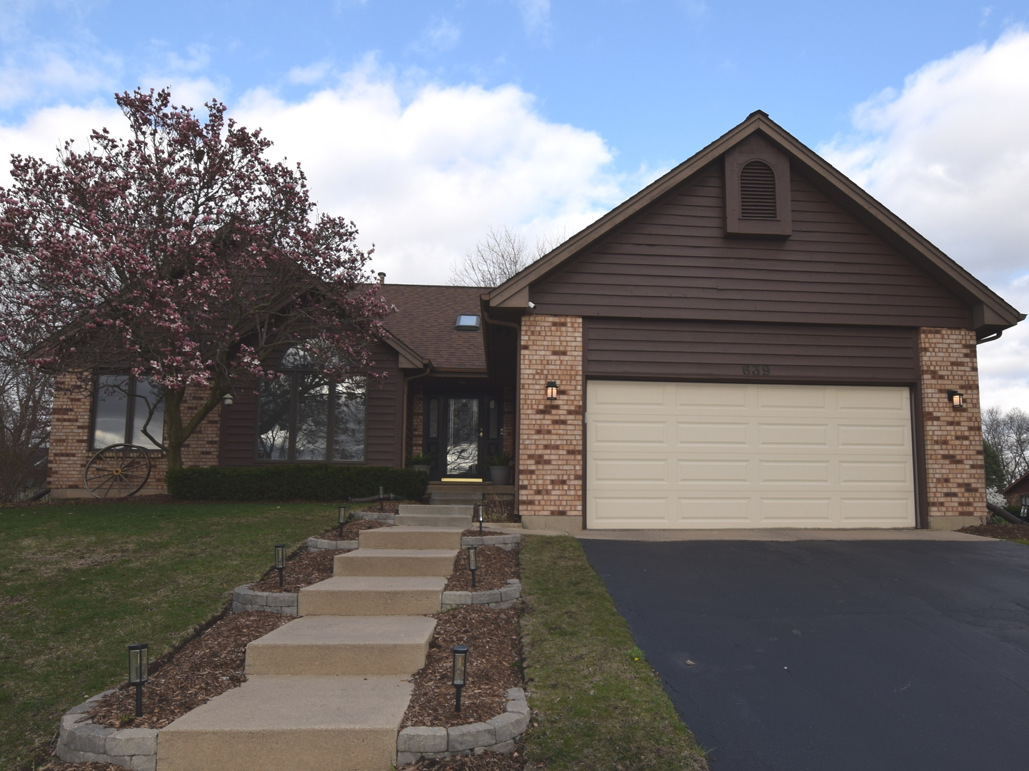 639 Eisenhower Street Property Photo