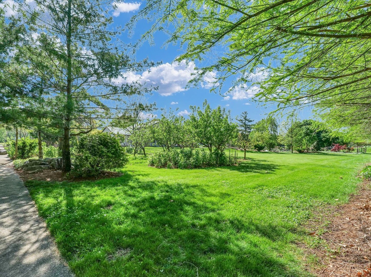 810 S Century Boulevard Property Photo 18