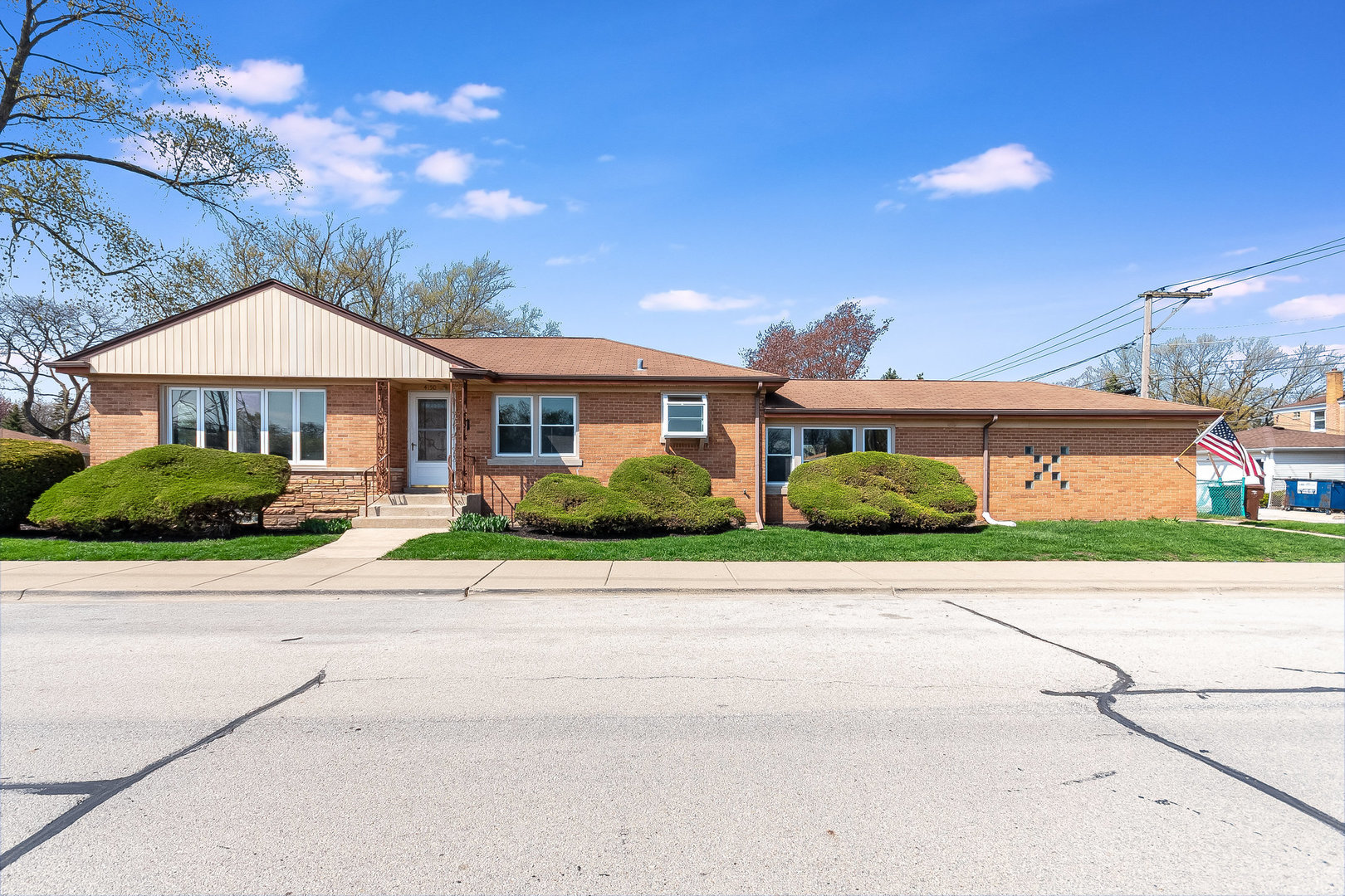 4150 Mulford Street Property Photo