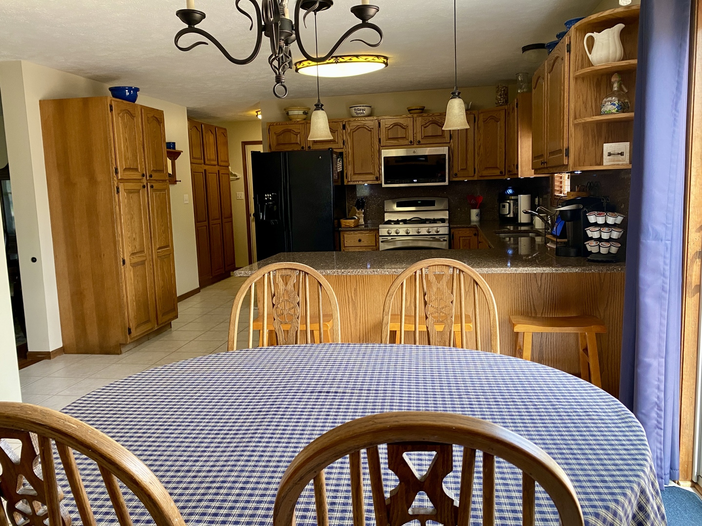 1221 S Fox Run Street Property Photo 10