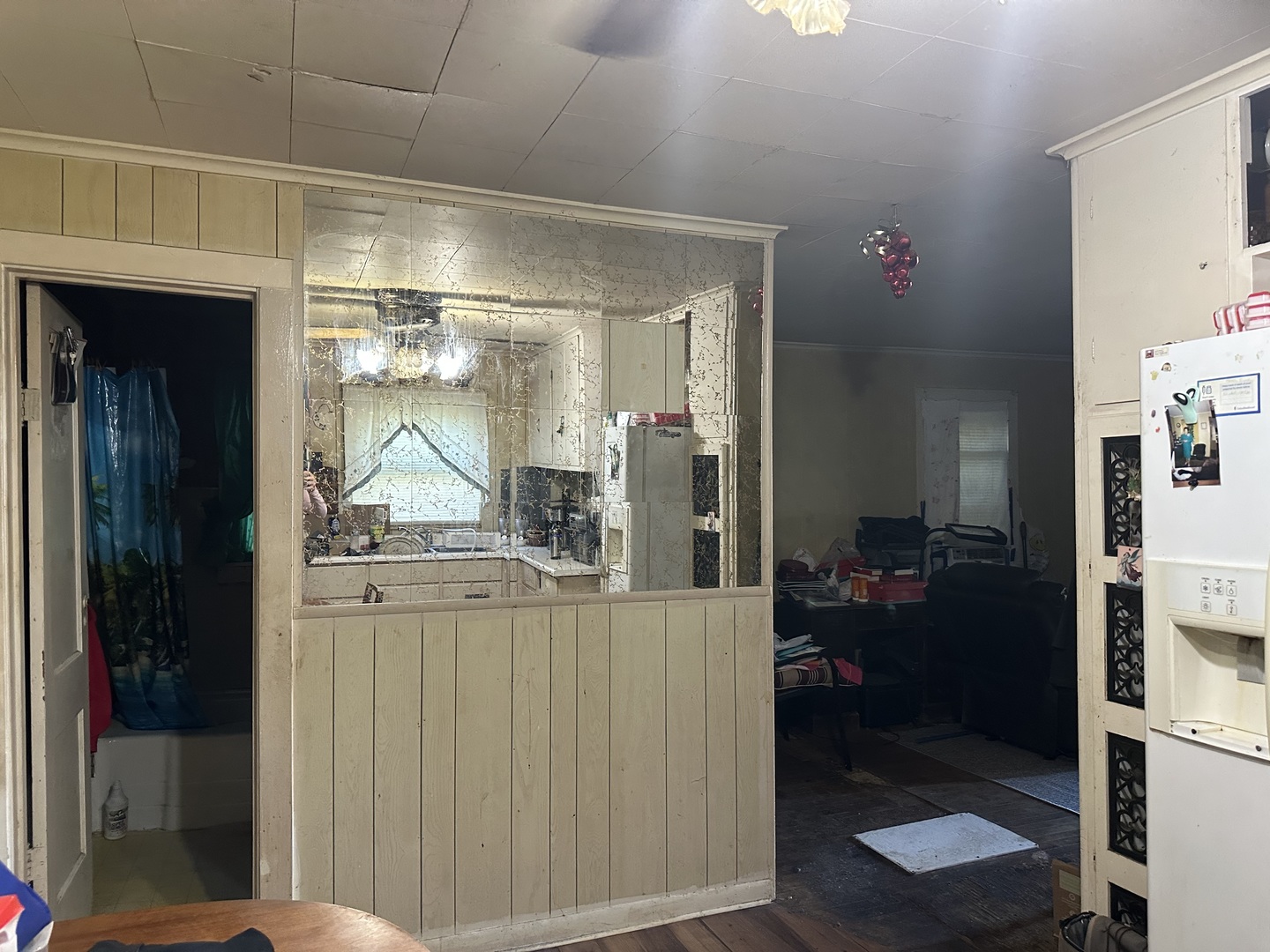 184 S Forest Avenue Property Photo 7